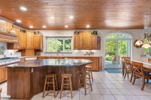 21 Partridge Rd, Flemington, NJ 08822 photo 8