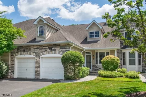 71 Schindler Ct, Parsippany, NJ 07054