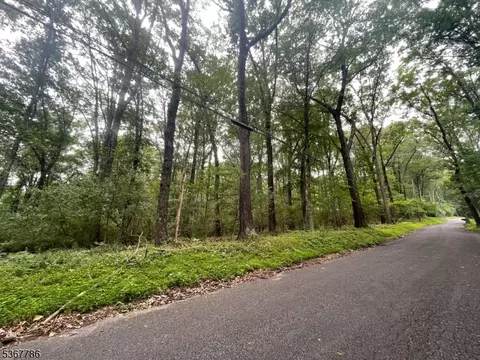 19 Polktown Rd, Union Twp, NJ 08827