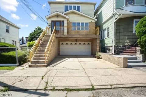 131 Shaler Ave, Fairview, NJ 07022