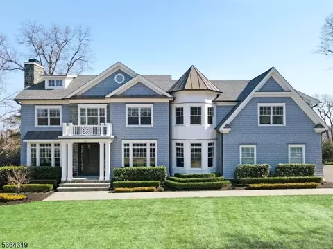 73 Edgewood Rd, Summit, NJ 07901