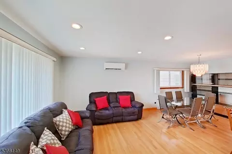 112 Devon Ter, Kearny, NJ 07032 photo 7