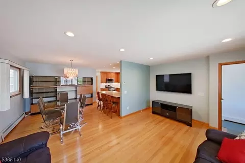 112 Devon Ter, Kearny, NJ 07032 photo 8