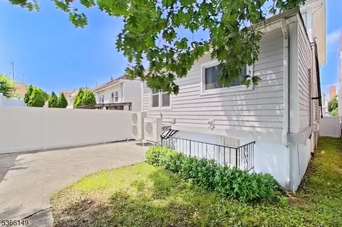 112 Devon Ter, Kearny, NJ 07032 photo 6