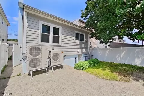 112 Devon Ter, Kearny, NJ 07032 photo 5