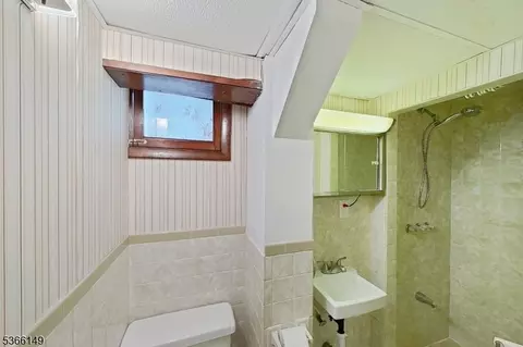 112 Devon Ter, Kearny, NJ 07032 photo 38