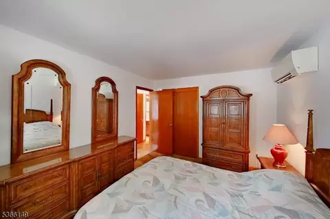 112 Devon Ter, Kearny, NJ 07032 photo 25