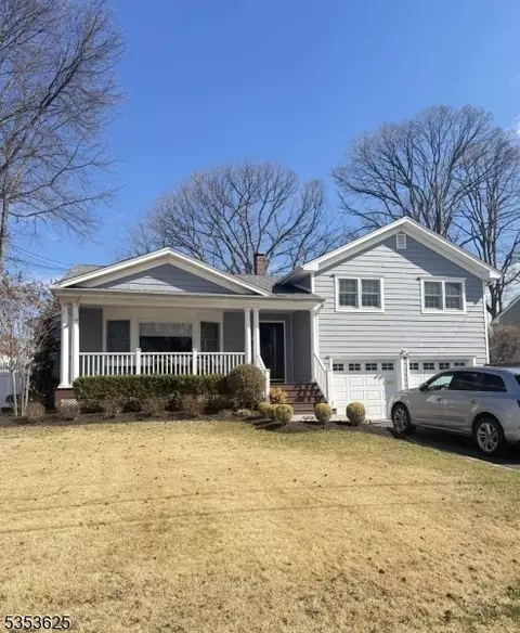 108 Wilshire Dr, Cranford, NJ 07016