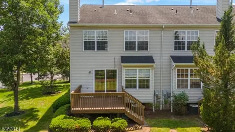 16 Edith Dr, Somerset, NJ 08873 photo 44