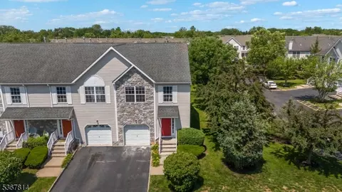 16 Edith Dr, Somerset, NJ 08873 photo 46