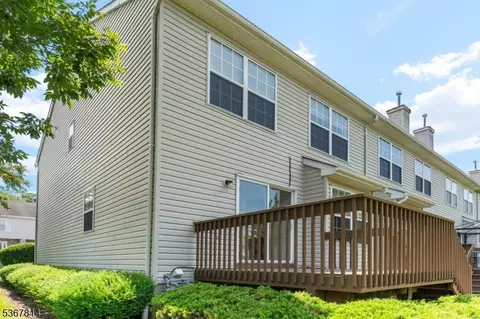 16 Edith Dr, Somerset, NJ 08873 photo 42