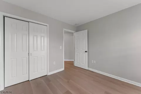 16 Edith Dr, Somerset, NJ 08873 photo 30