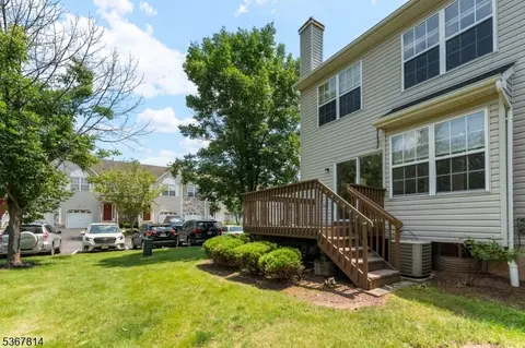 16 Edith Dr, Somerset, NJ 08873 photo 41