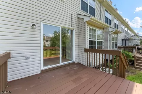 16 Edith Dr, Somerset, NJ 08873 photo 38