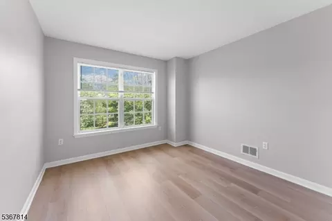 16 Edith Dr, Somerset, NJ 08873 photo 28