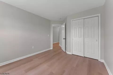16 Edith Dr, Somerset, NJ 08873 photo 34