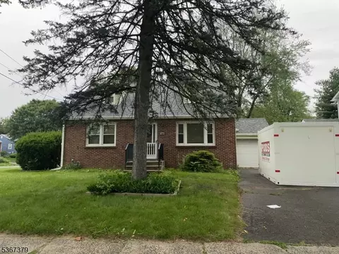 1598 Front St, Scotch Plains, NJ 07076