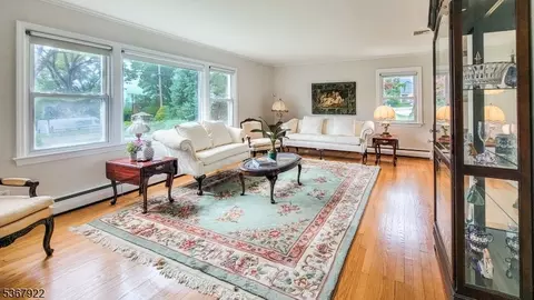 24 Mostyn Rd, Randolph, NJ 07869 photo 15