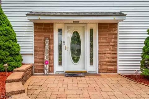 24 Mostyn Rd, Randolph, NJ 07869 photo 7