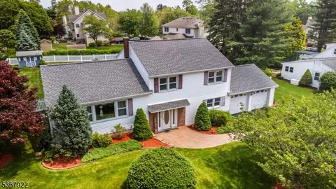 24 Mostyn Rd, Randolph, NJ 07869 photo 2
