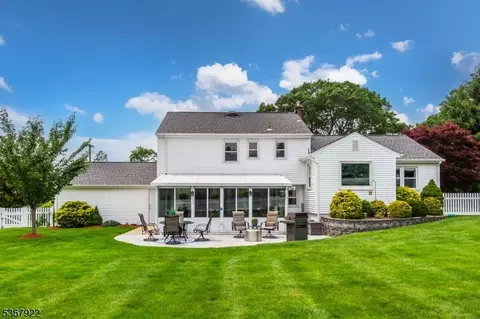 24 Mostyn Rd, Randolph, NJ 07869 photo 3