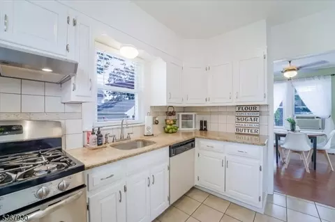 122 Coleman St, Middlesex, NJ 08846 photo 11