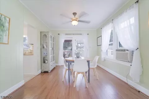 122 Coleman St, Middlesex, NJ 08846 photo 8