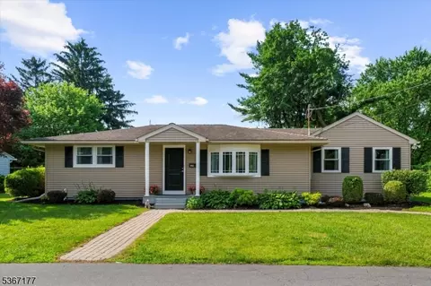 129 Francis St, Alpha, NJ 08865