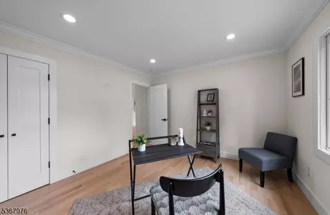 1 Crescent Rd, Wallington, NJ 07057 photo 12