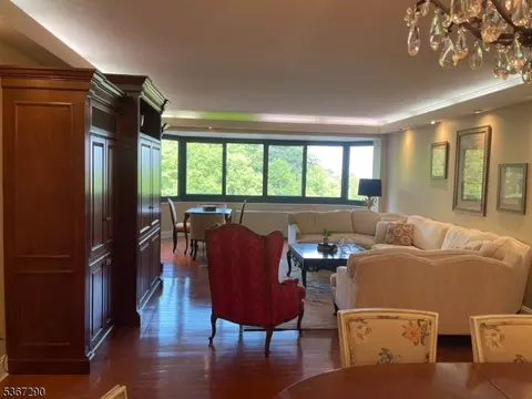 609 W South Orange Ave 5h #5H, South Orange, NJ 07079