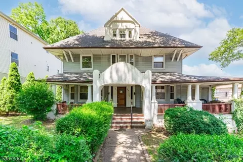 251 Meeker Ave, Newark, NJ 07112