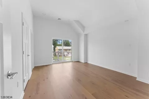 206 E 9th Ave, Roselle, NJ 07203 photo 7