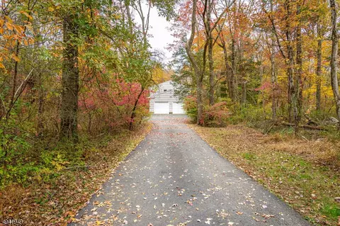 857 Cherry Hill Rd, Princeton, NJ 08540
