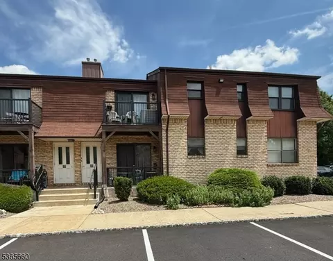 1405 Normandy Ct #1405, Flemington, NJ 08822