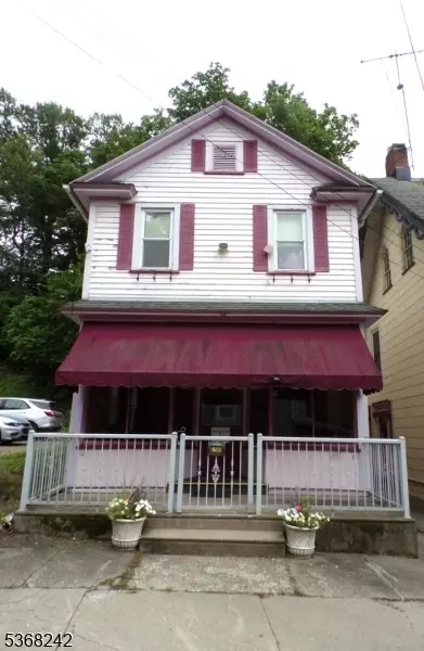 190 Market St, Belvidere, NJ 07823