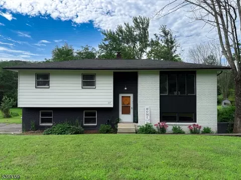 217 Newton Swartswood Rd, Fredon Twp, NJ 07860