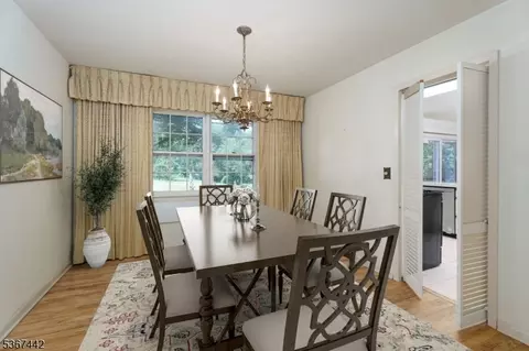 12 Brookside Dr, Skillman, NJ 08558 photo 5