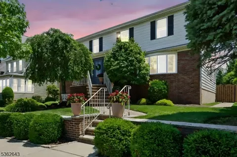 80 Rose St, Wood-ridge Boro, NJ 07075