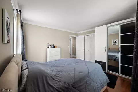 16 Baldwin Ter, Wayne, NJ 07470 photo 32