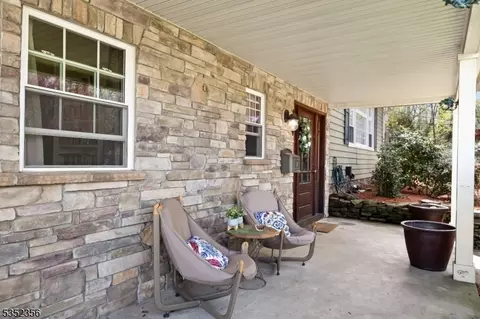 16 Baldwin Ter, Wayne, NJ 07470 photo 3