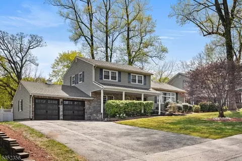 16 Baldwin Ter, Wayne, NJ 07470 photo 2