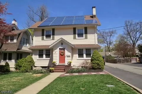 27 Myrtle Ave, Caldwell, NJ 07006