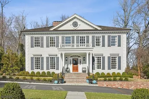 22 Hobart Rd, Summit, NJ 07901