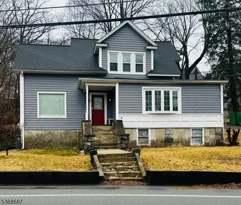 382 Howard Blvd, Mount Arlington, NJ 07856
