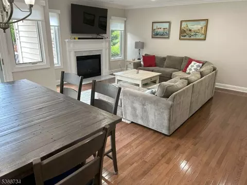 22 Eggers Ct, Summit, NJ 07901 photo 6