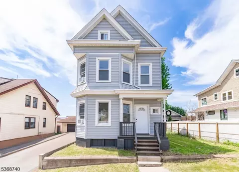 454 6th Ave, Paterson, NJ 07514