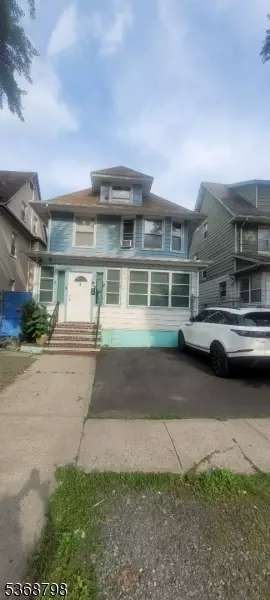 6 Emerson St, East Orange, NJ 07018