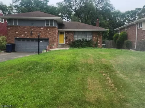 1051 Field Ave, Plainfield, NJ 07060