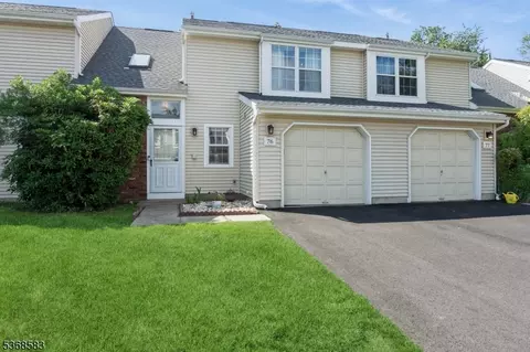 76 Avebury Pl, Somerset, NJ 08873