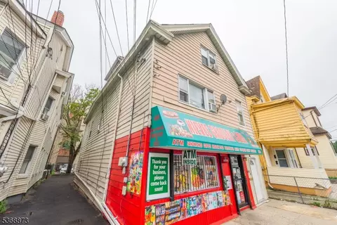 609 Madison Ave #2, Paterson, NJ 07514